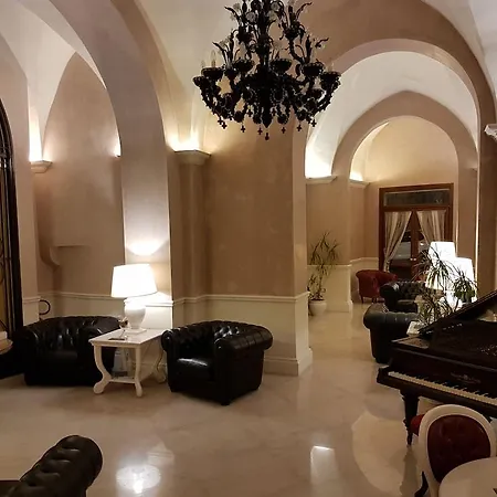 Santa Chiara Лечче