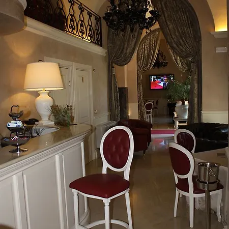 Santa Chiara Hotel