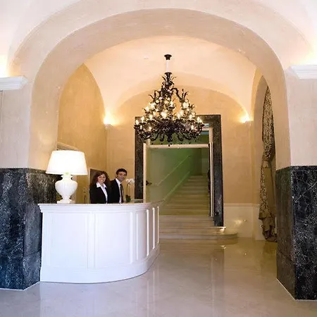 Santa Chiara 4* Лечче