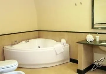 Santa Chiara 4* Лечче