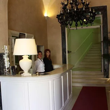 Santa Chiara فندق ليتشي